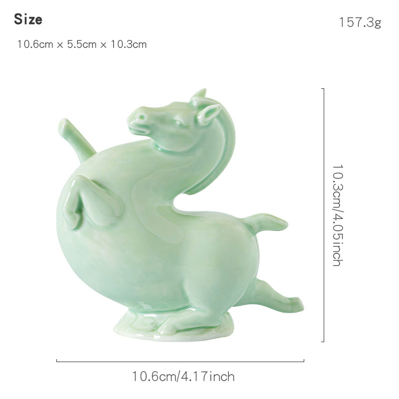 Decorative ceramic figure Acalora