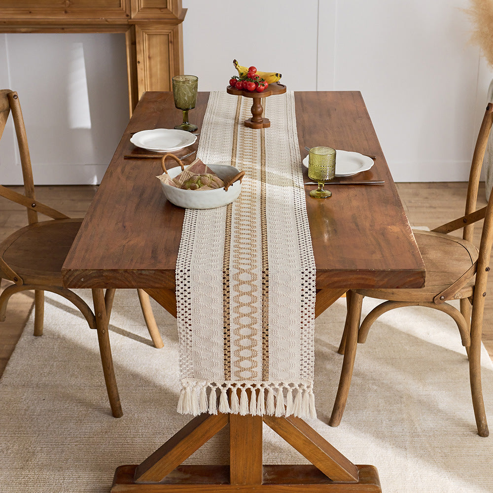 Elegant Textured Table Runner