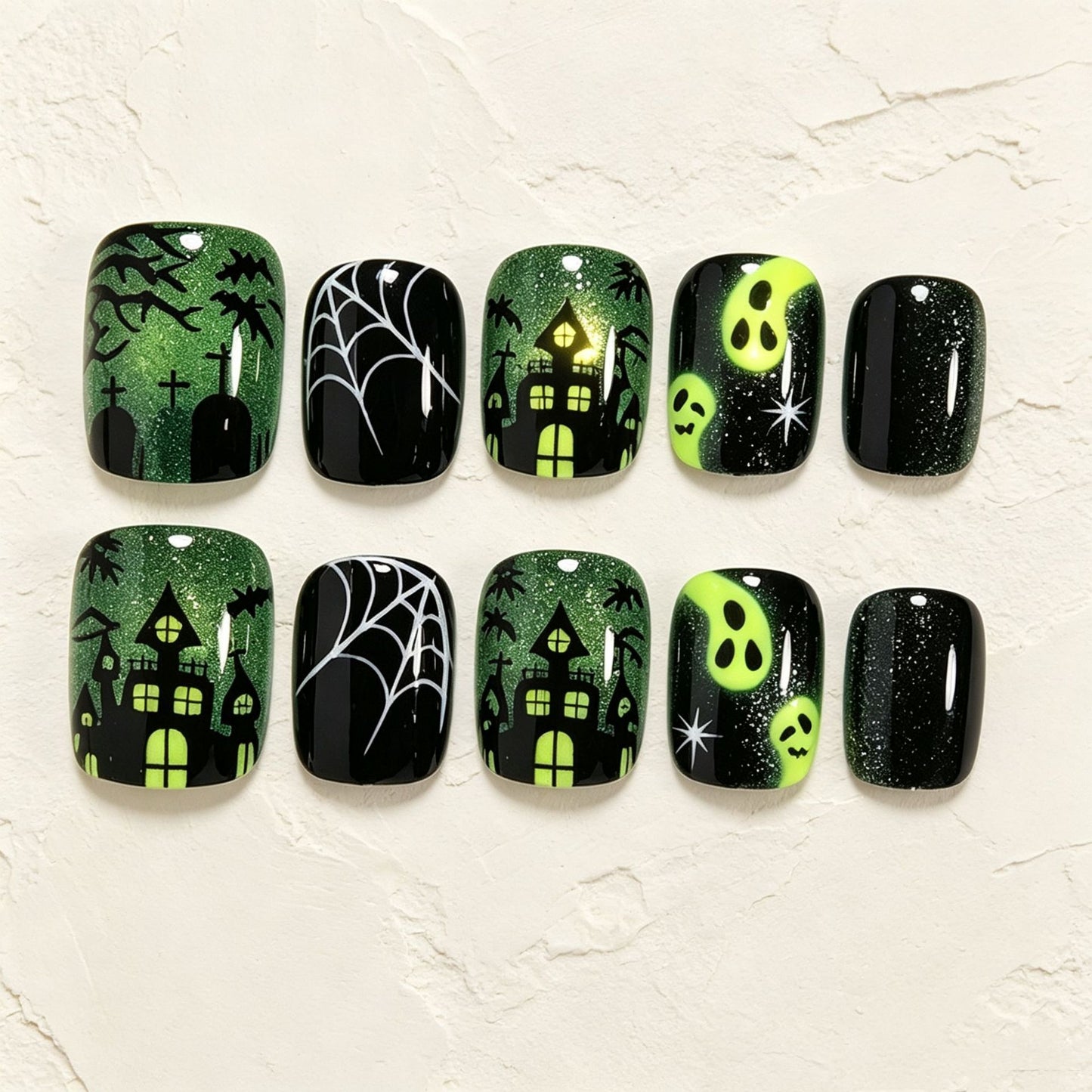 Halloween-Inspired Press-On Nail Art Set Acalora
