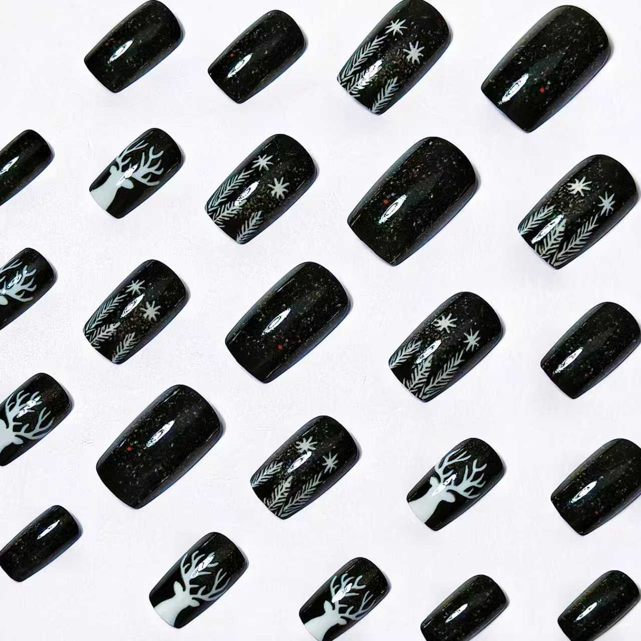 Festive Winter-Themed Nail Art Acalora