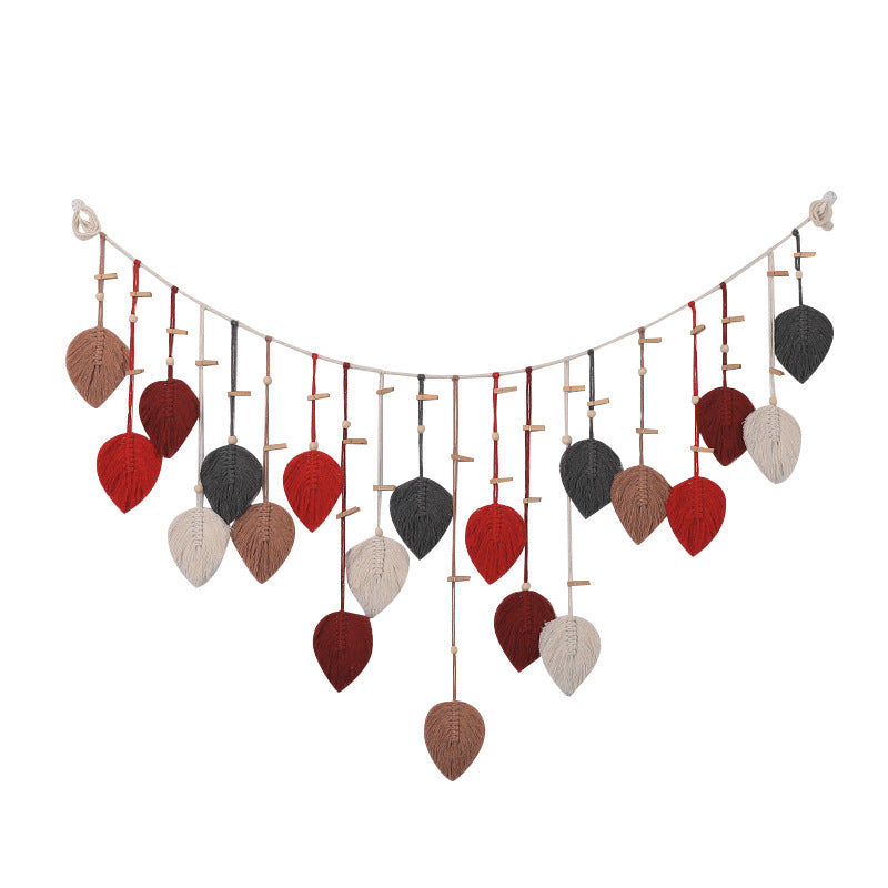 Macrame Wall Decor with Leaf Design Acalora