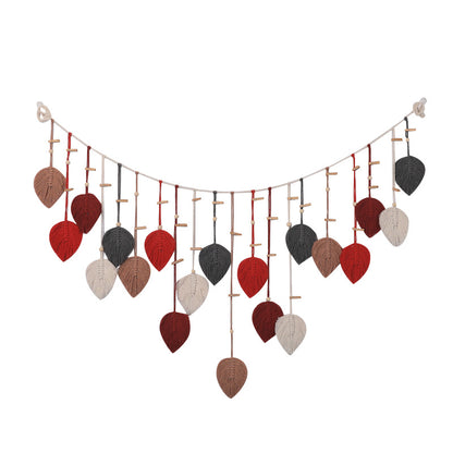 Macrame Wall Decor with Leaf Design Acalora