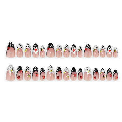 Artificial nails with playful insect design Acalora