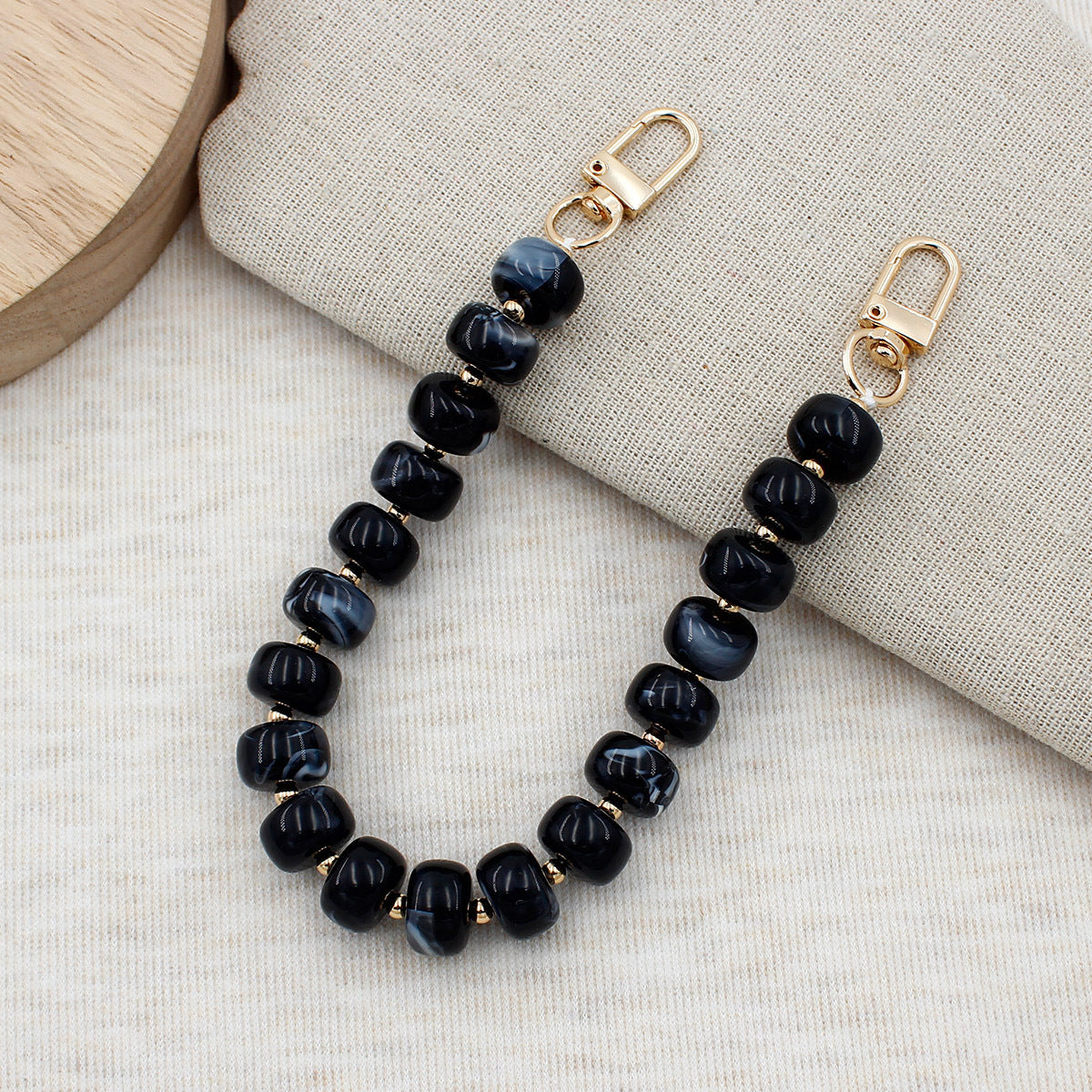 Beaded Eyewear Holder Acalora