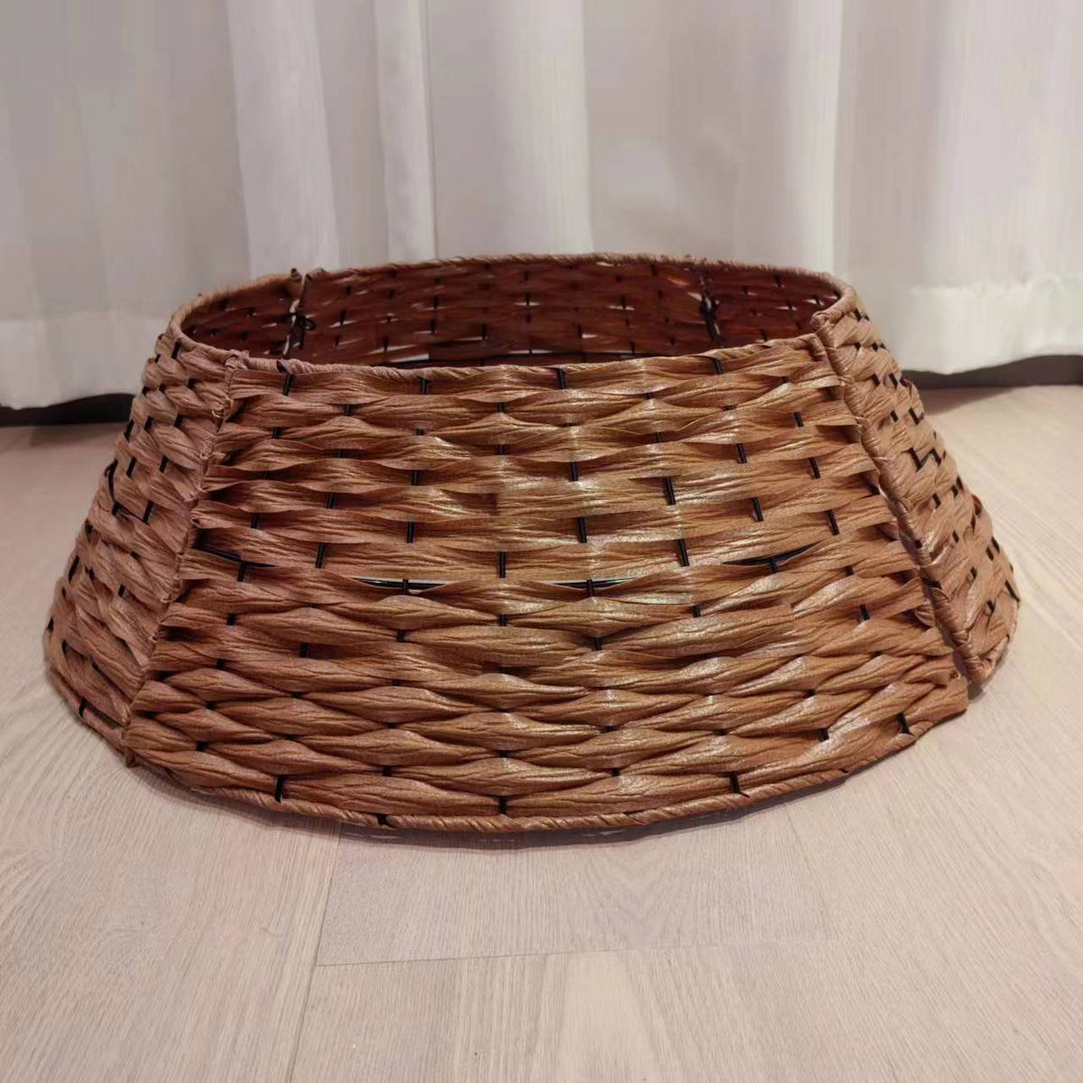Decorative Woven Acalora