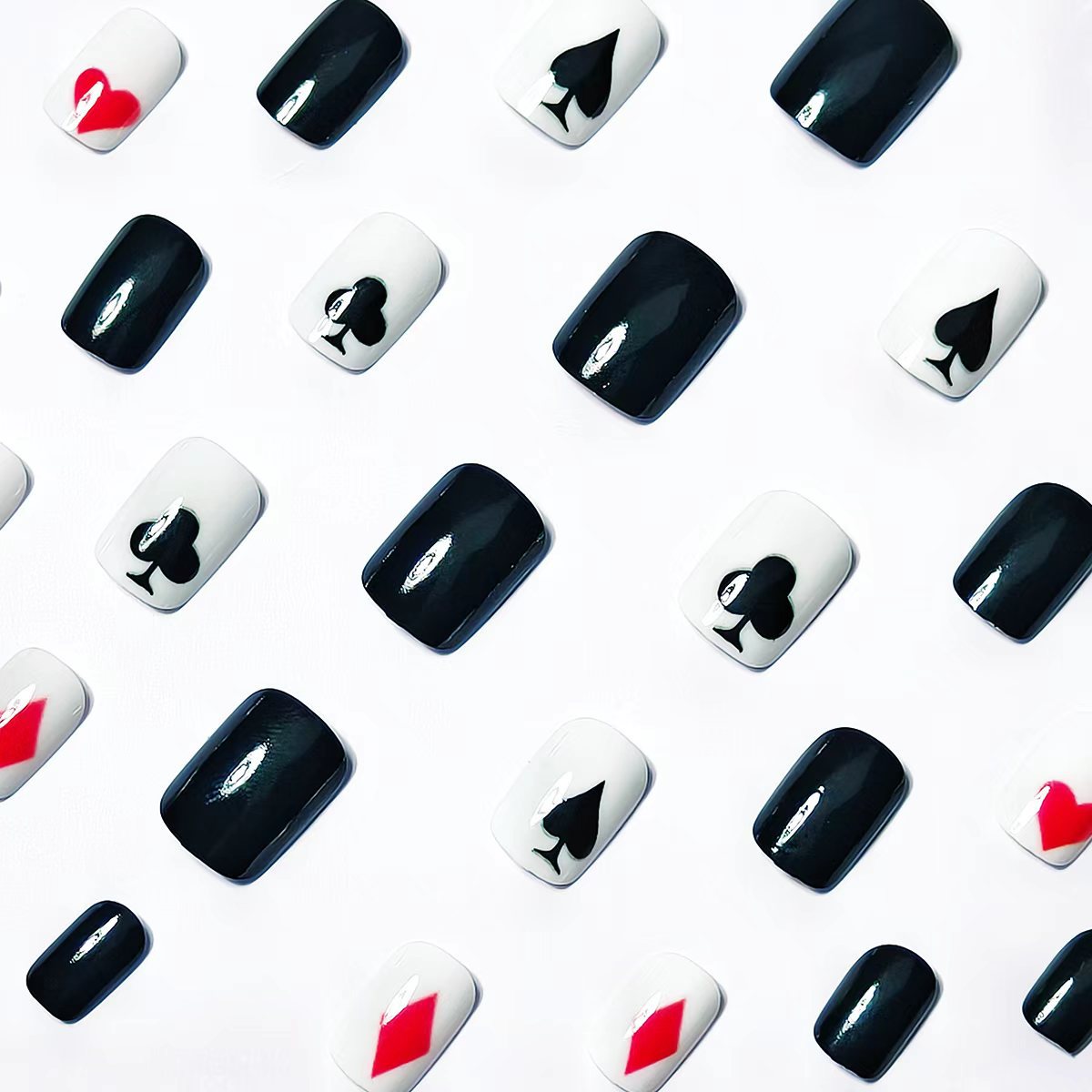 Playing Card-Themed Nail Art Acalora
