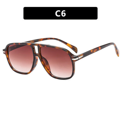 Ladies fashionable, square sunglasses with stylish frame Bowlift