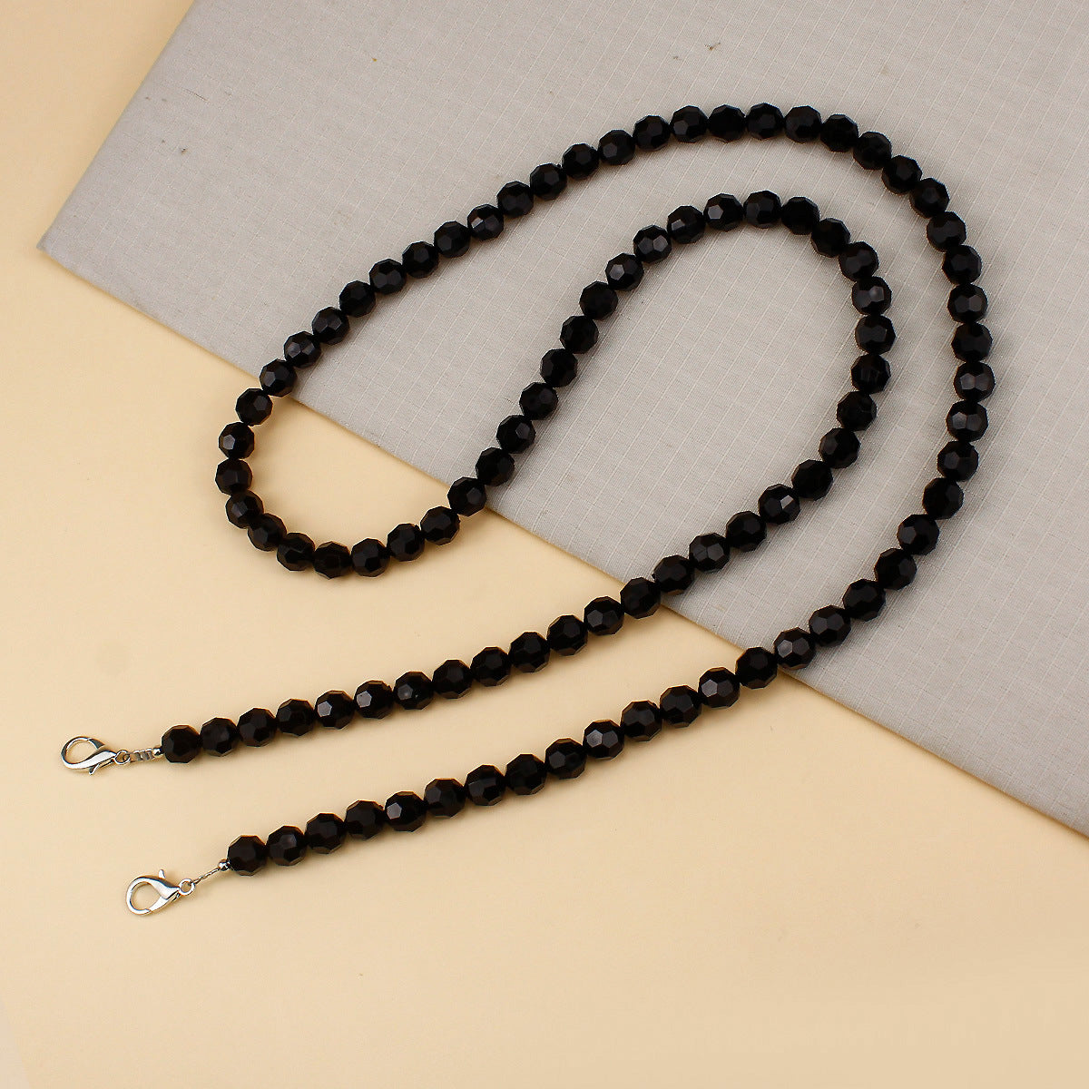 Stylish Chain Acalora