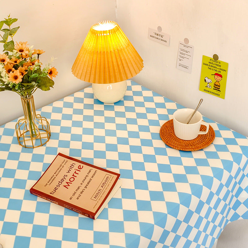 Checkered Pattern Dining Table Cloth