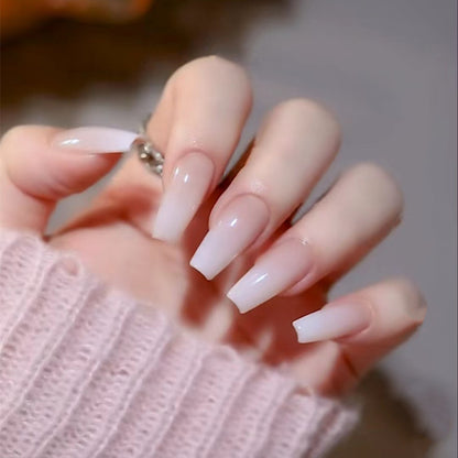 Artificial nails with an elegant high-gloss finish Acalora
