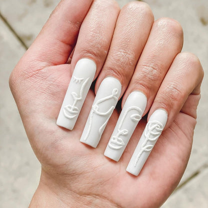 Glossy Design Artificial Nails Acalora