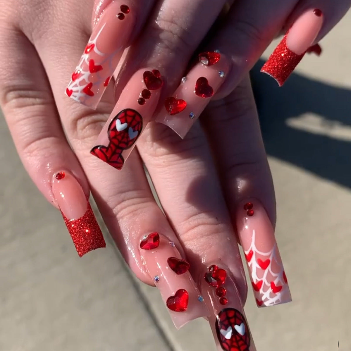 Luxury Press-On Nail Set with Glamorous Heart and Glitter Designs Acalora