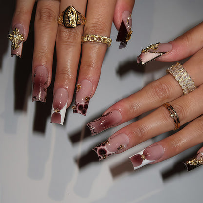Elegant Decorative Press-On Nail Set Acalora