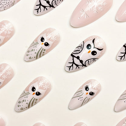 Artistic Owl-Inspired 3D Nail Art Acalora