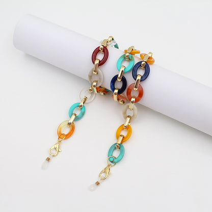 Elegant Chain Eyewear Holder Acalora