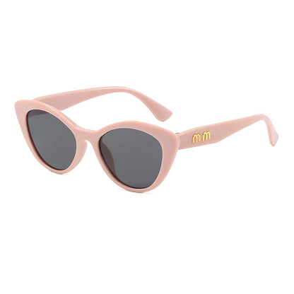 Women's Cat-Eye Sunglasses in Trendy Vintage Style Bowlift
