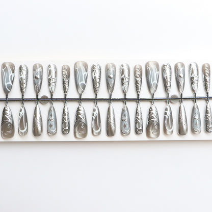 Artistic Abstract Press-On Nail Set Acalora