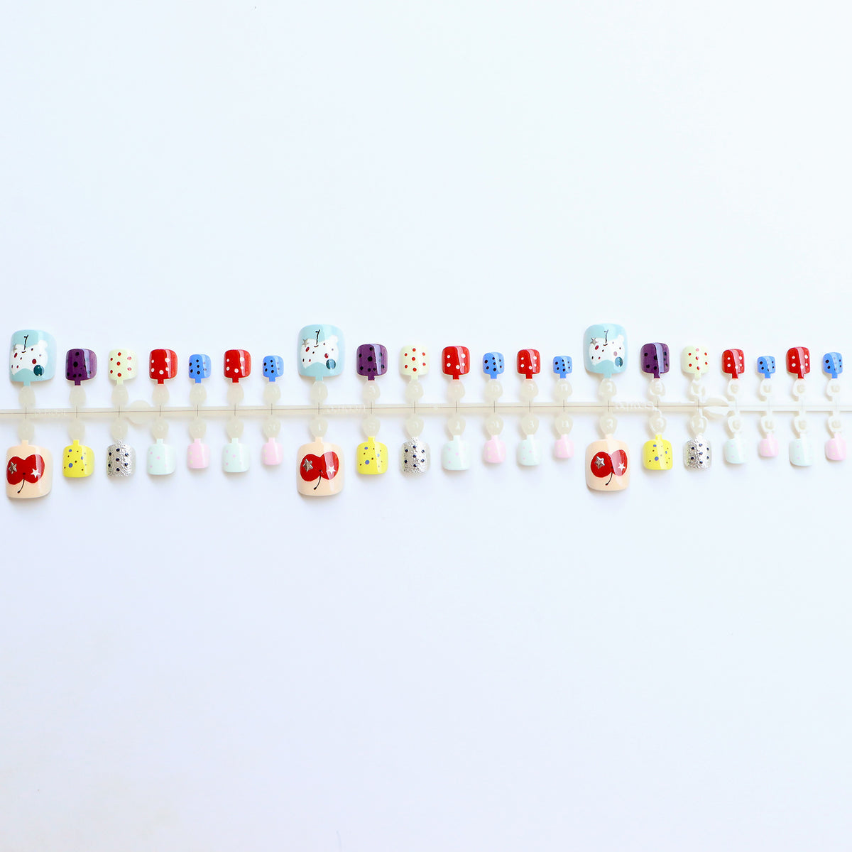 Creative Themed Press-On Nail Collection Acalora
