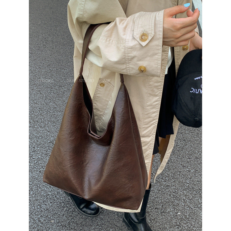Sleek Soft Leather Hobo Bag Acalora