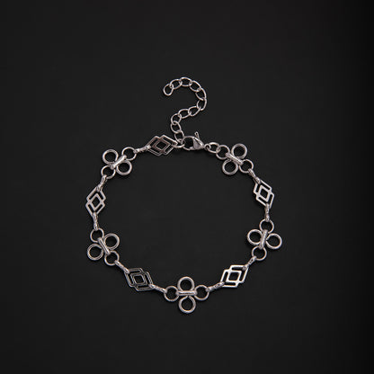 Elegant Geometric Link Bracelet Acalora
