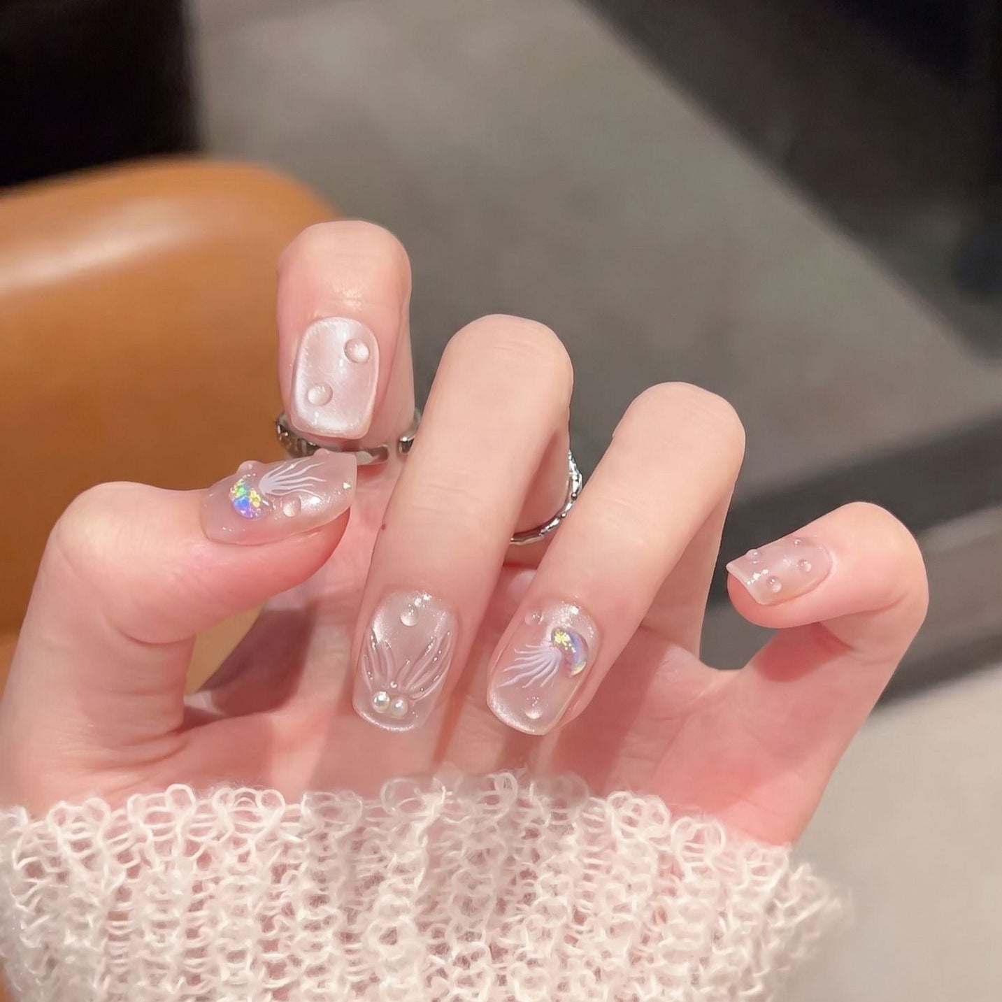 Elegant Press-On Nail Art Set with 3D Flourish Design Acalora