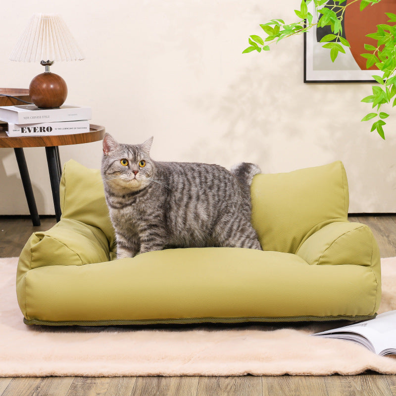 Unisex Comfortable and stylish pet bed with non-slip bottom Brehn