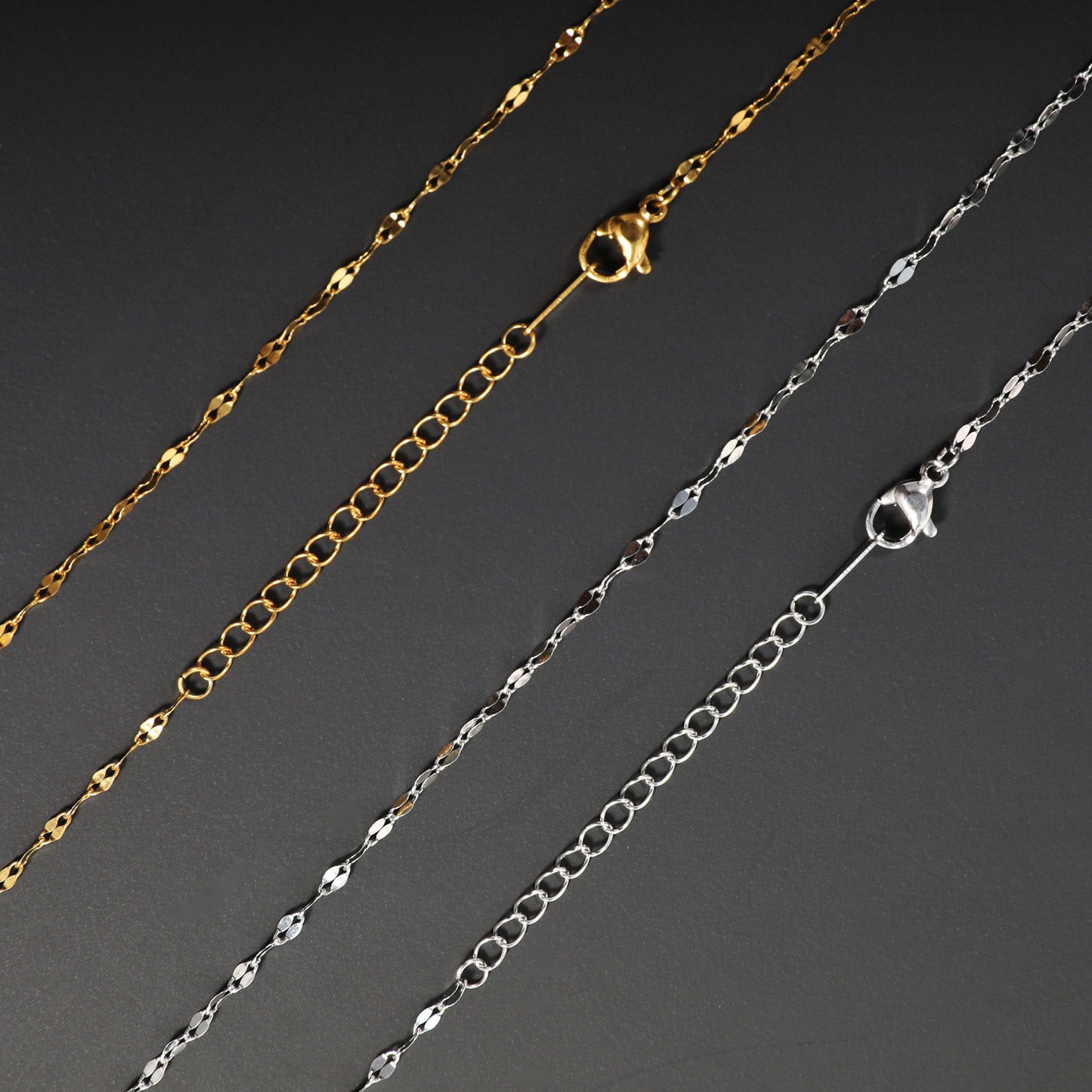 Elegant Interlaced Chain Necklace Acalora