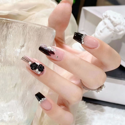 Artificial nail set with glamorous 3D rose details and elegant glitter accents Acalora