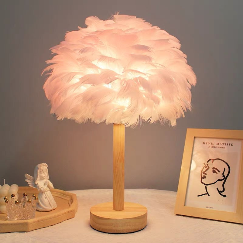 Feathered Accent Table Lamp