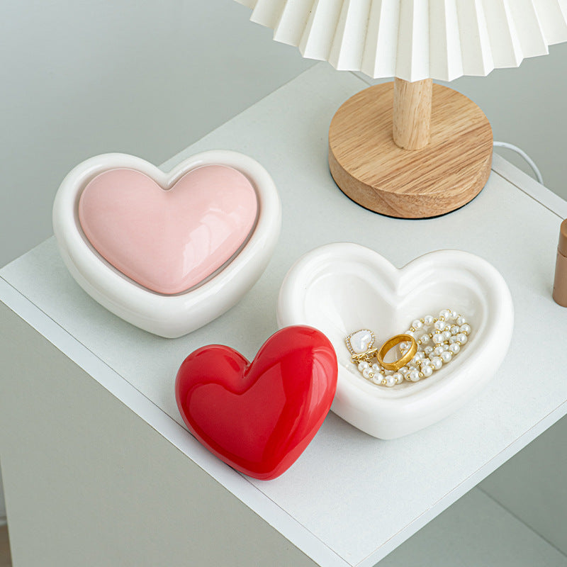 Heart shapes decorative bowl Acalora