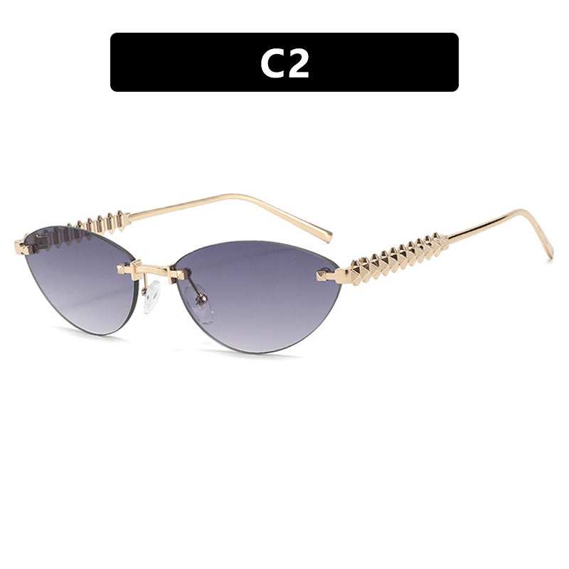 Women's sunglasses in a modern, geometric design with a stylish metal frame and UV protection Karnz