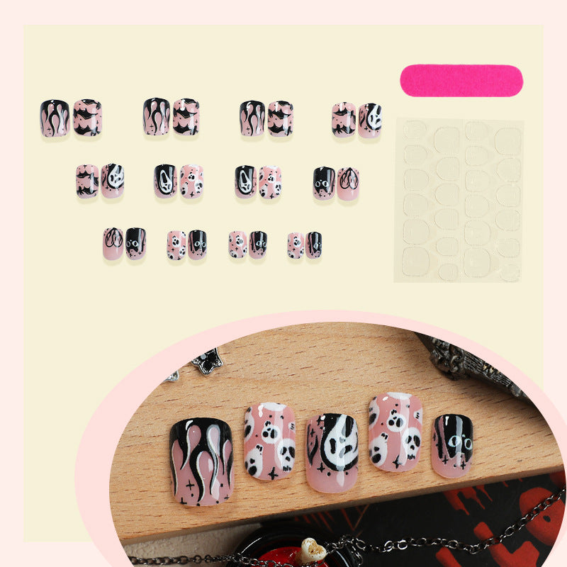 Artistic Halloween-Themed Press-On Nail Set Acalora