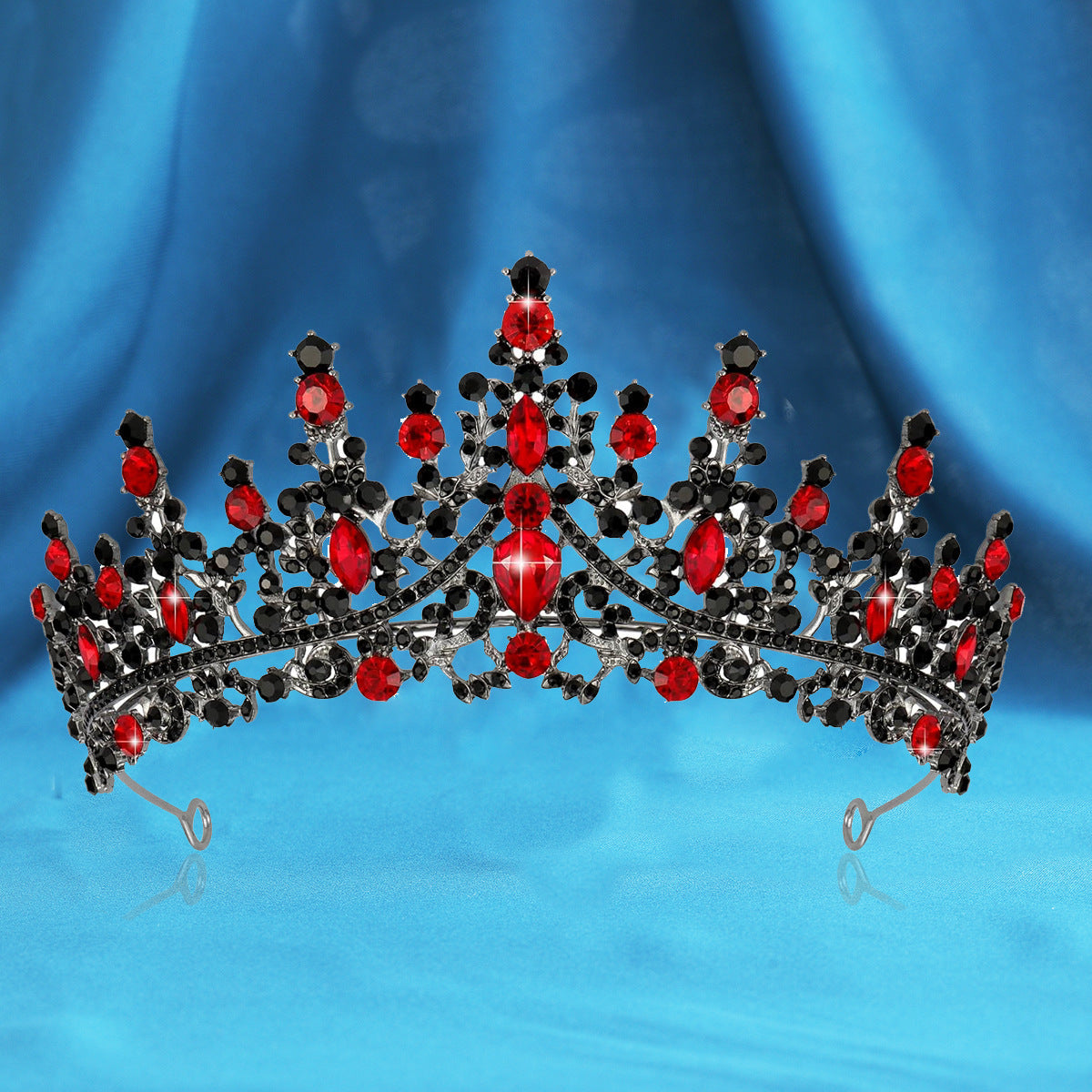 Ladies' Rhinestone Tiara with sparkling gemstone wreath