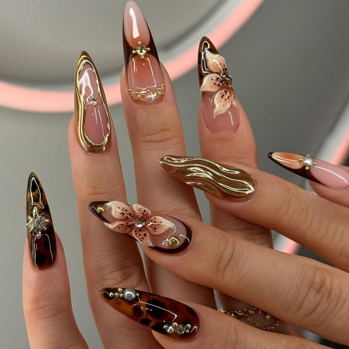Decorative Stiletto Press-On Nails with Floral and Metallic Accents Acalora