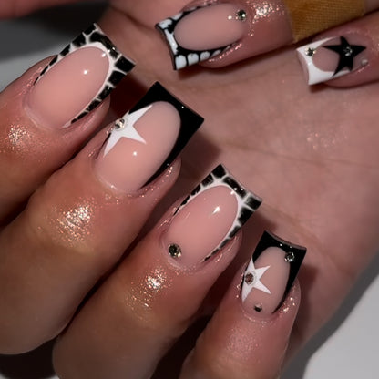 Elegant Artistic Press-On Nail Art Set Acalora
