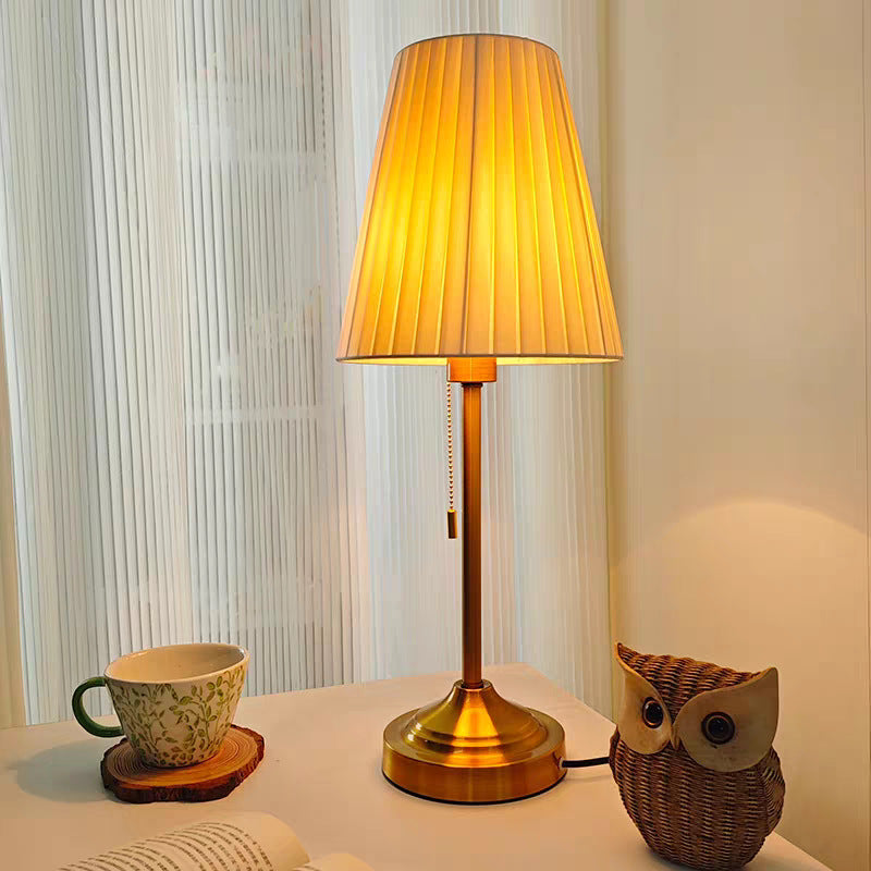 Elegant Modern Pleated Table Lamp