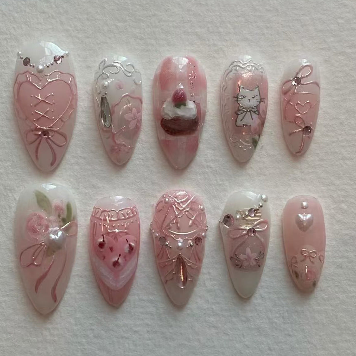 Decorative Press-On Nail Art Set Acalora