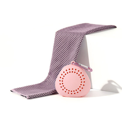 Unisex cooling towel in storage case Karnz