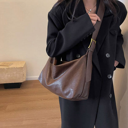 Slouchy Leather Shoulder Bag Acalora