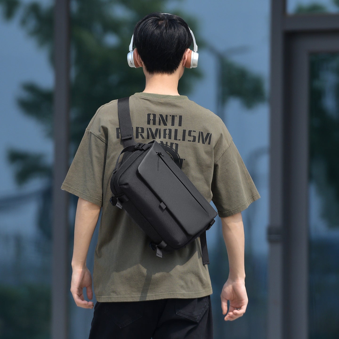 Versatile Professional Messenger Bag Acalora