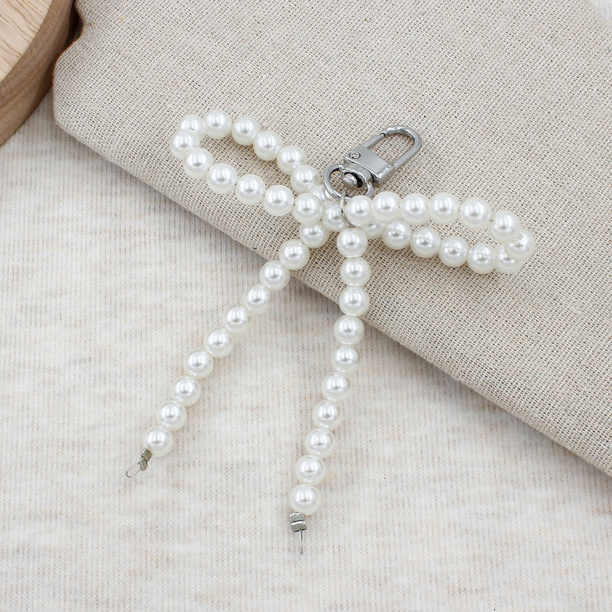 Elegant Pearl Bow Keychain Acalora
