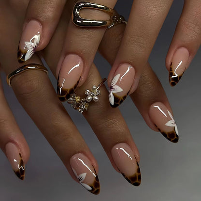 Floral and Geometric Press-On Nail Art Acalora
