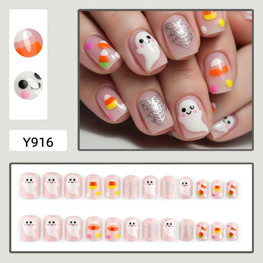 Artificial nails for Halloween with cute ghost motifs Acalora
