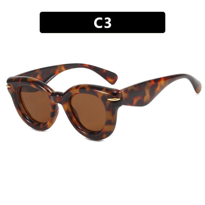 Women's Retro Sunglasses in an elegant Cat-Eye Design Karnz