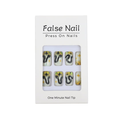 Artistic snake pattern artificial nails Acalora
