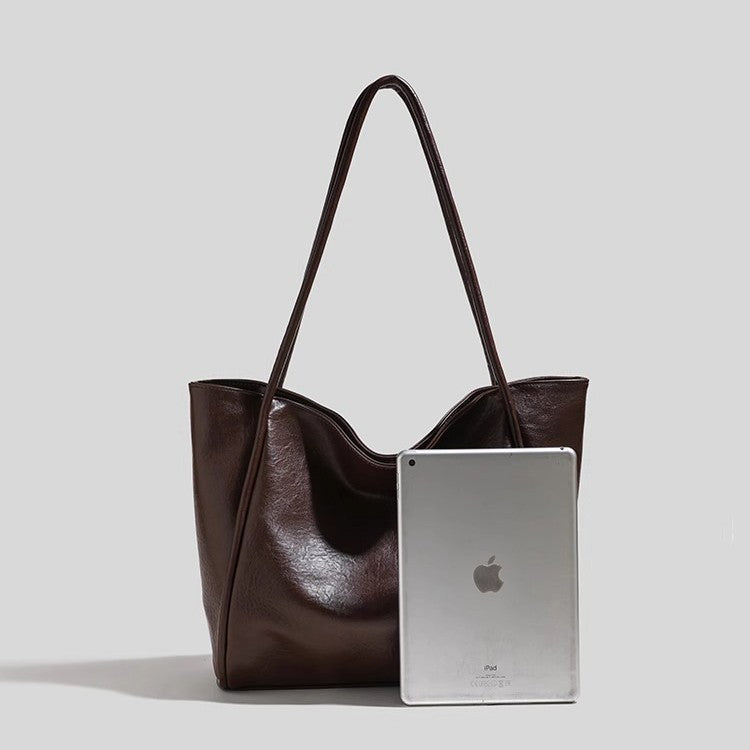 Sleek Textured Tote Acalora