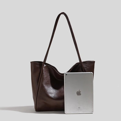 Sleek Textured Tote Acalora