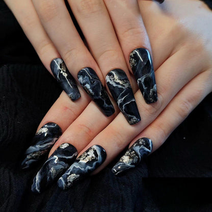 Artificial nails in elegant marble and gold design Acalora
