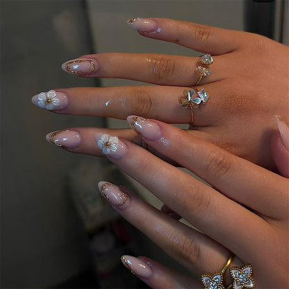 Luxurious Press-On Nail Art Set with Gold Accents Acalora