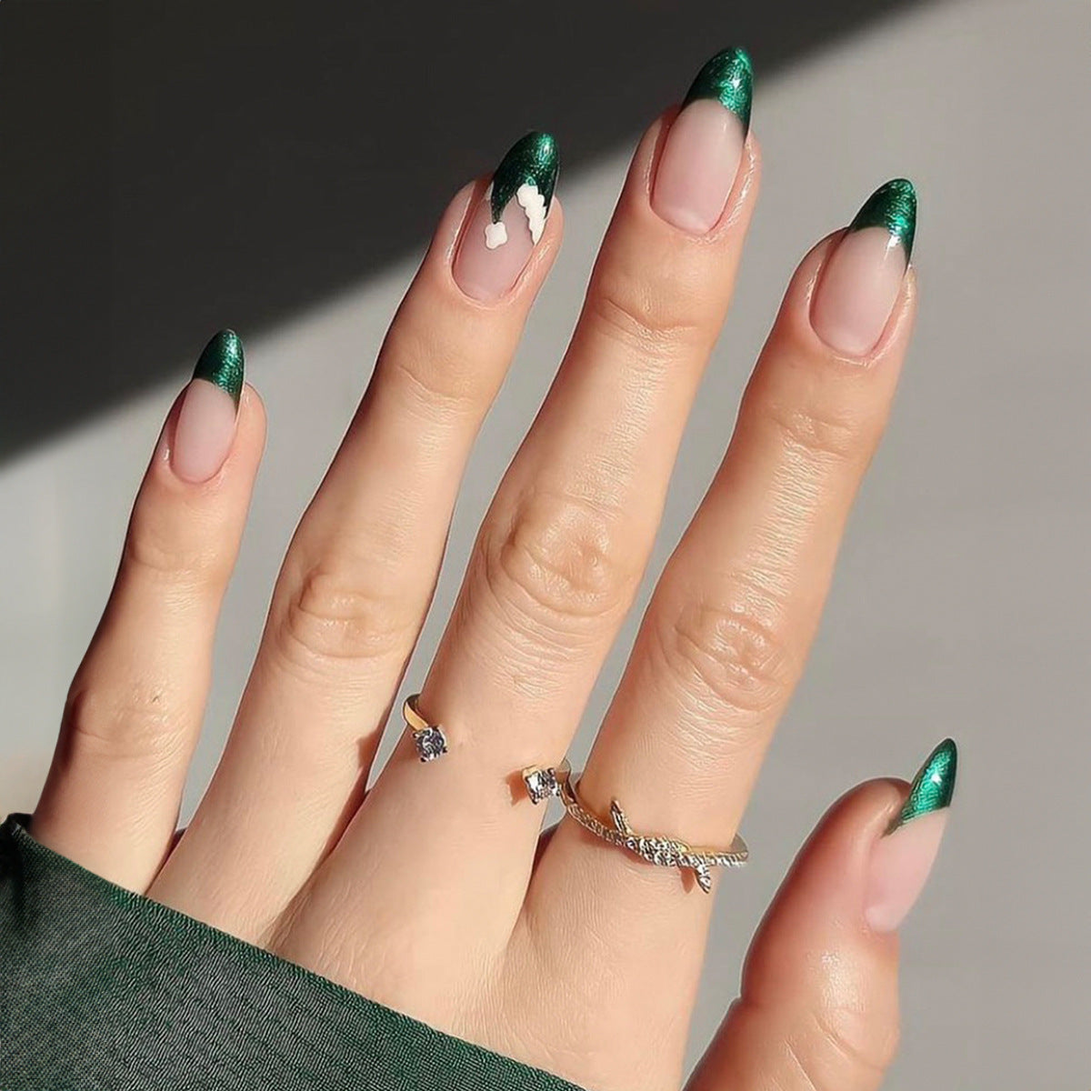 Elegant Stiletto Press-On Nail Set with Unique Design Acalora